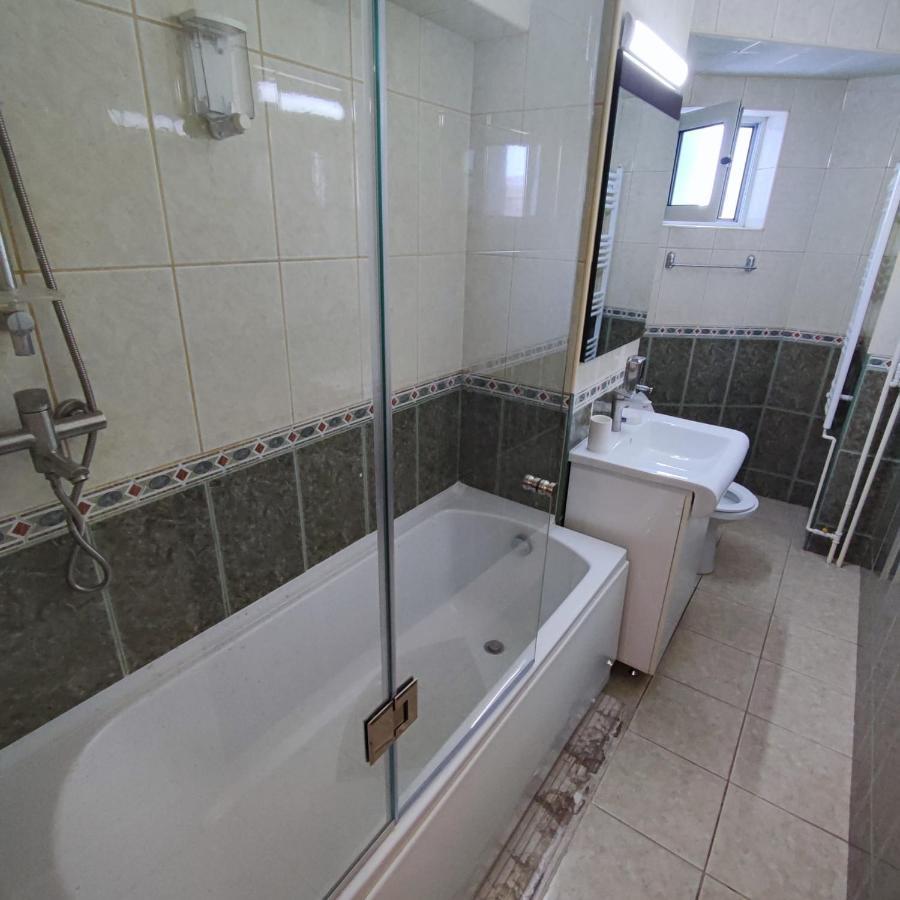 L'Imerald Ultra-Central Apartment-Artesian Fountains View ブカレスト エクステリア 写真