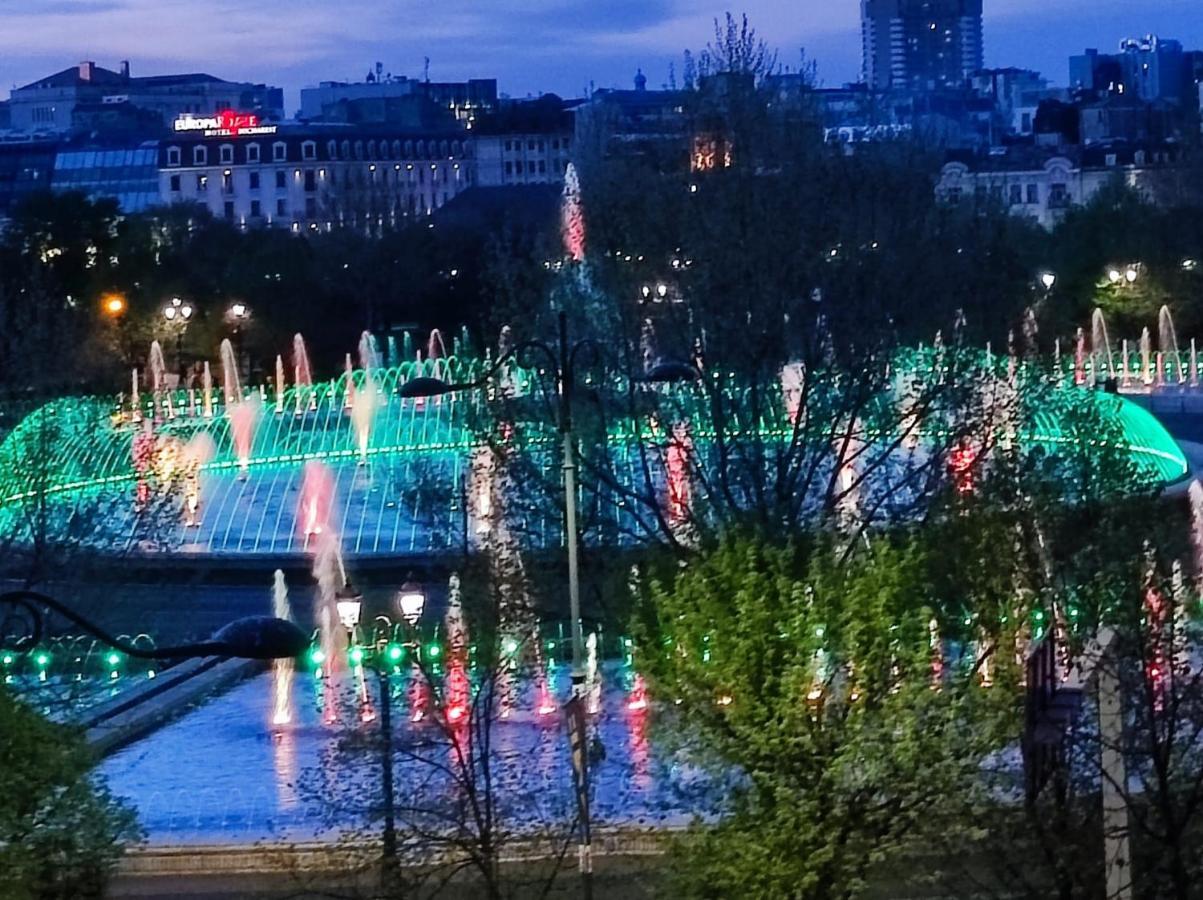 L'Imerald Ultra-Central Apartment-Artesian Fountains View ブカレスト エクステリア 写真
